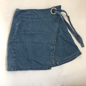 Crossover denim skirt